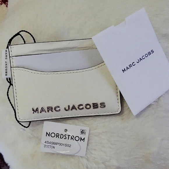 Marc Jacobs White and Silver Wallet with Sleek Design - Picture 2 of 3